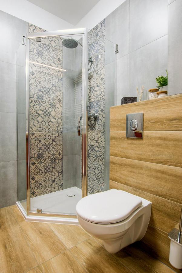 W&K Apartments - Ginger Suite - Faktura Vat, Parking Κοστζαλίν Εξωτερικό φωτογραφία